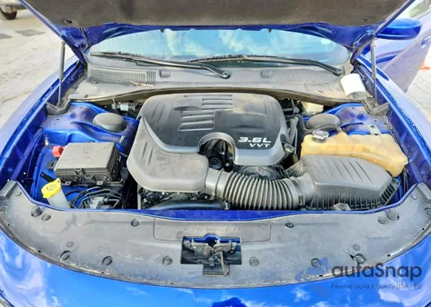 2021 Dodge Charger Sxt z USA, uszkodzony, nr VIN 2C3CDXBG8MH510896